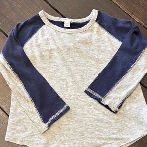 Cat & Jack Gray & Navy Raglan Long-Sleeve Tee